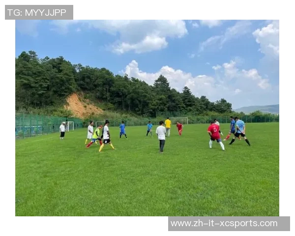 从绿茵场到舞台中央 足球明星转型女团背后的心路历程 从绿茵场到舞台中央 足球明星转型女团背后的心路历程